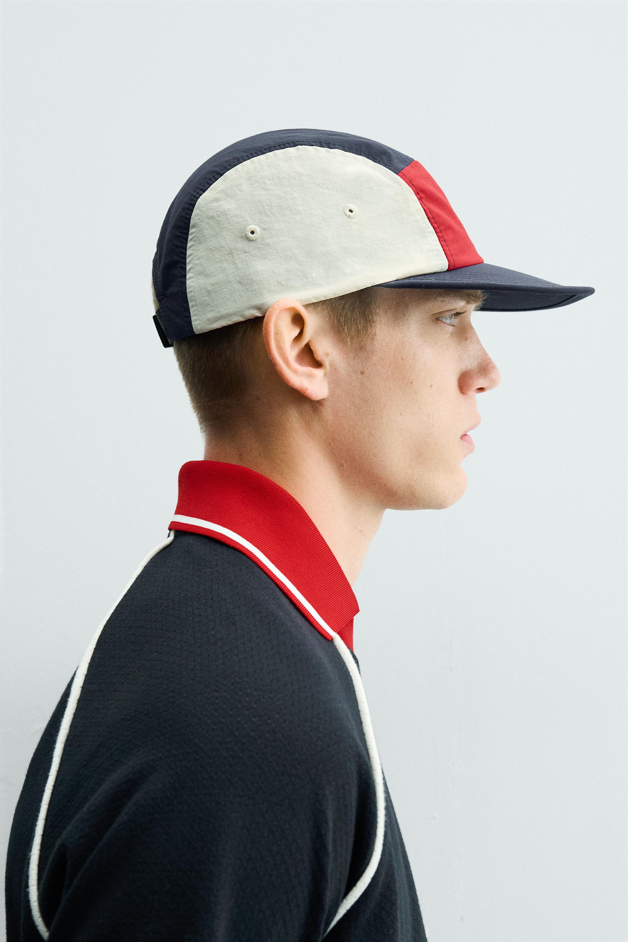 CASQUETTE TECHNIQUE À VISIÈRE PLATE COULEUR BLOCK